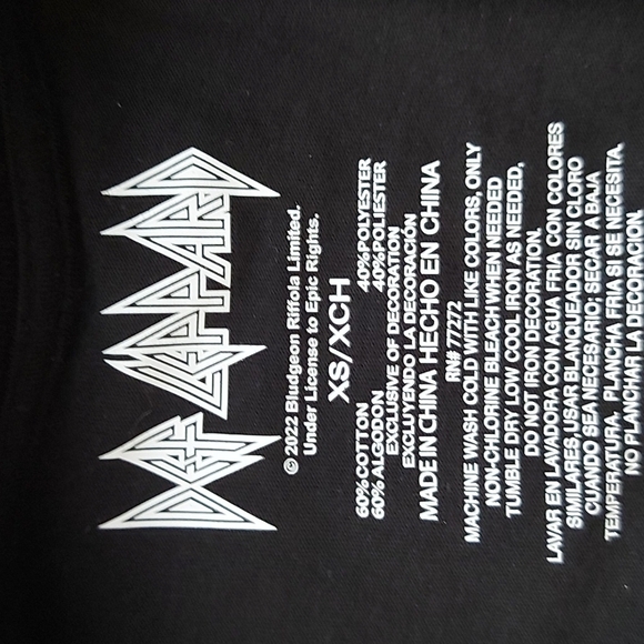 Def Leppard Tank - Picture 3 of 4